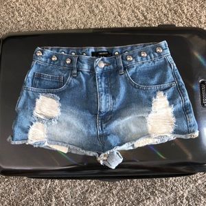 Forever 21 Studded Jean Denim Distressed Shorts 26